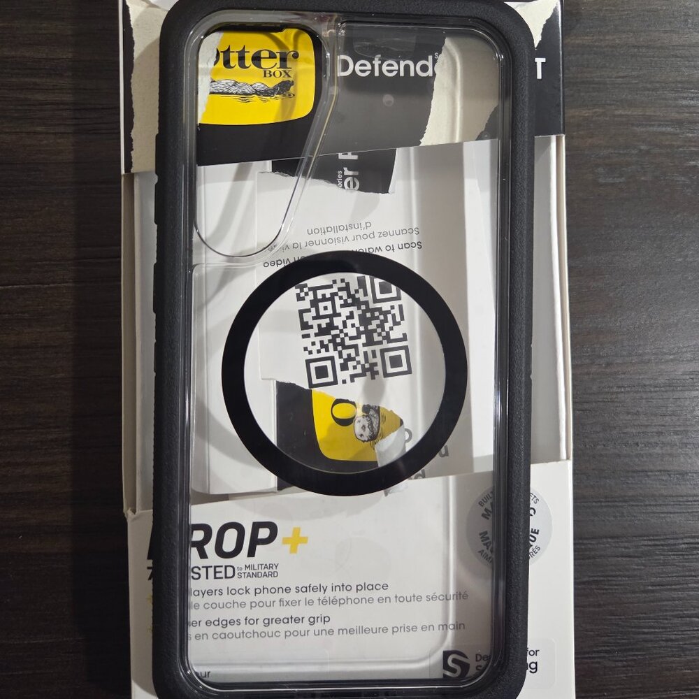 Otterbox s25+ Defender case, clear/black